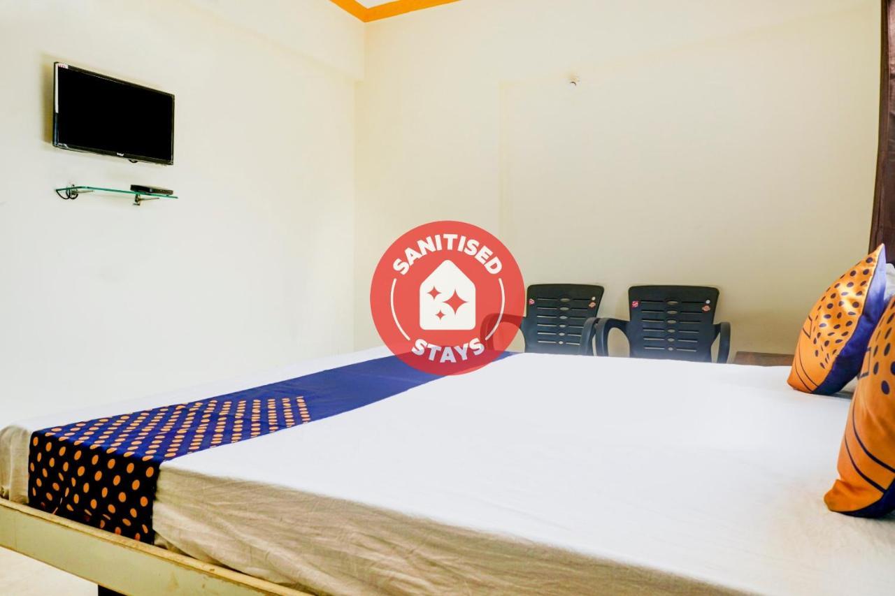 Spot On 78701 Gaurav Hotel Pune
