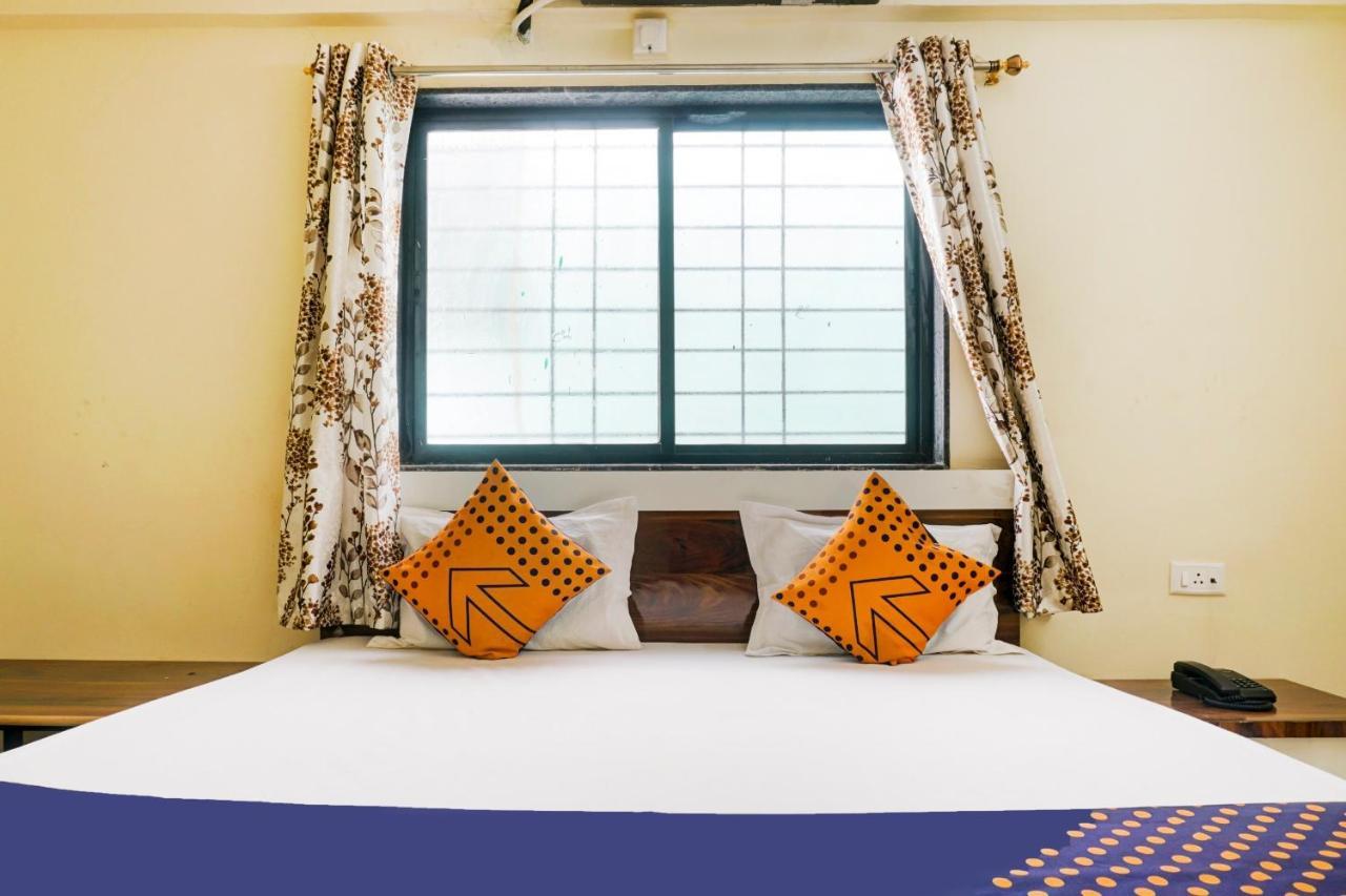 Spot On 78701 Gaurav Hotel 2*